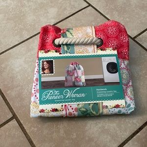 Drawstring laundry bag